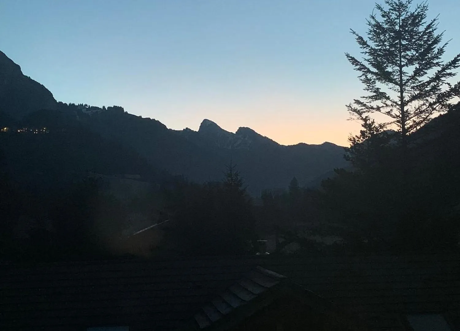 Apartment Alys, Contemporary Style Apartment In Mountain Village Abondance